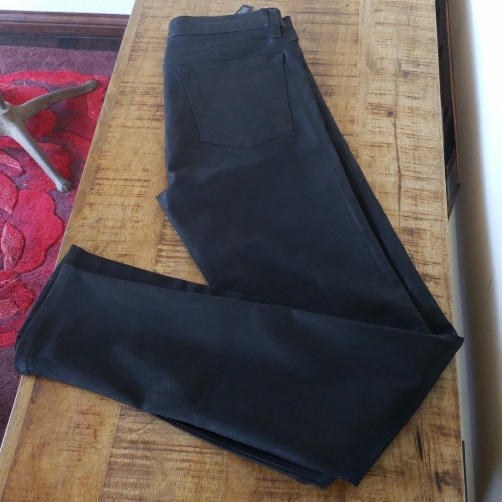 NWT J Brand Super Skinny Black Coated Jeans 28